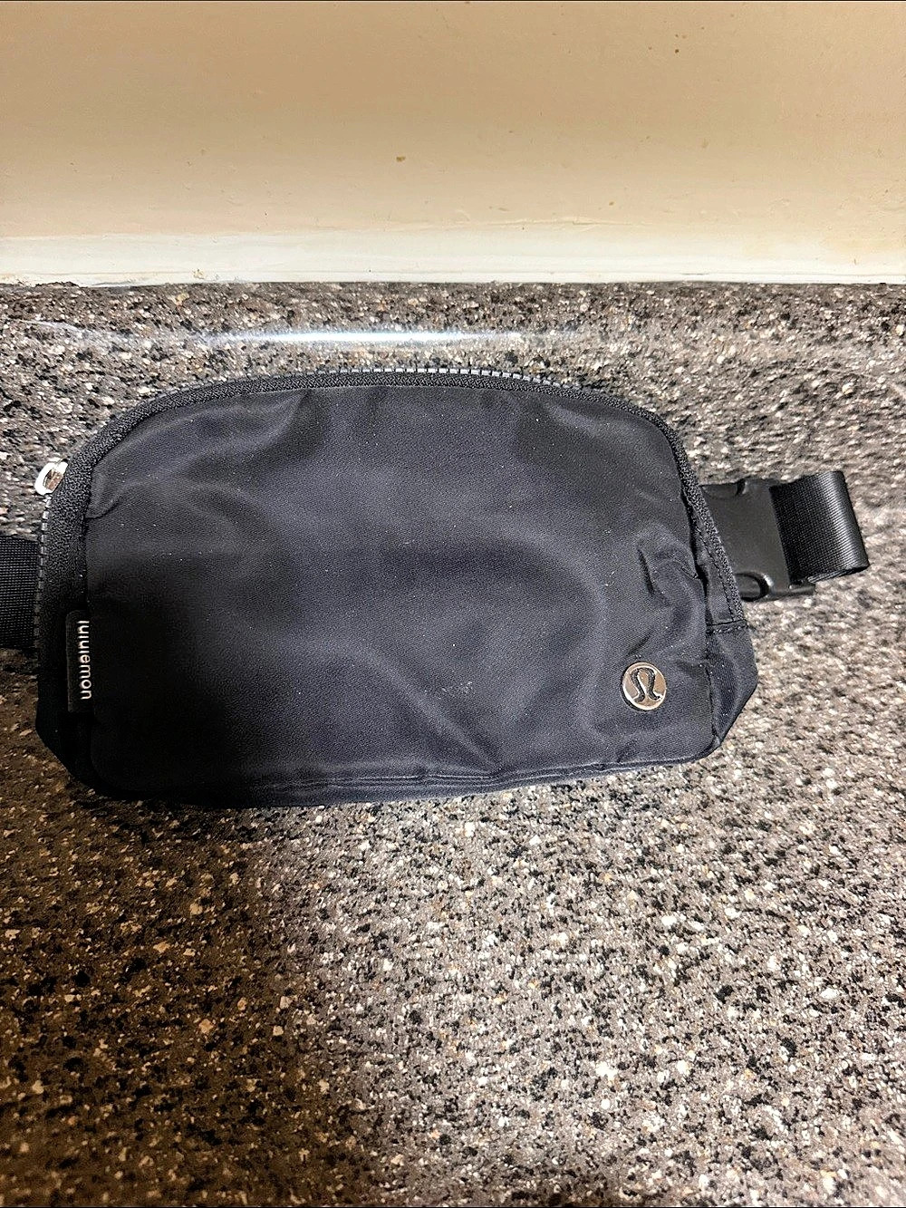 Lululemon Everywhere Belt Bag 1L Black Crossbody Bag